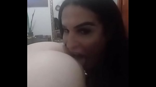 Emilly WEICKERT Shemale MUSCLE