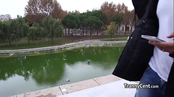 Guy fucked tranny after good massage