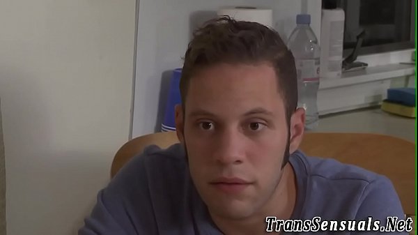 Trans hottie gets rimmed