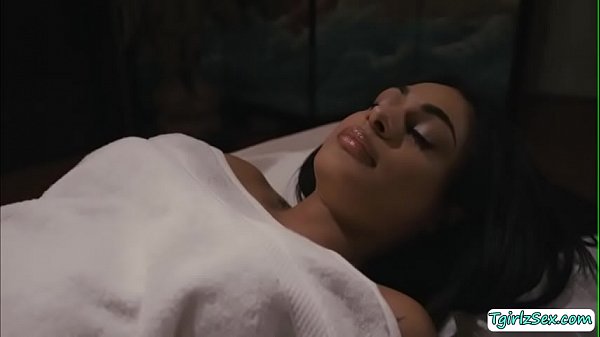 Black masseur analed his busty TS client
