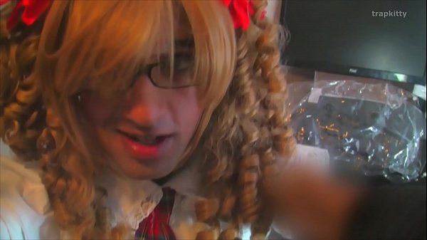 crossdress cd music video Lick My Paper – trapkitty