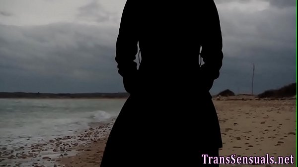 Latina transgender jizzes