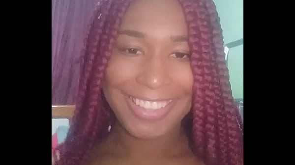 Abrindo o cuzinho bem gostoso e mostrando novo visual. Tô gostosa?Whatsapp  5521966941267 Instagram katyaxcamera Twitter @KatyaOI56423020