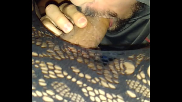 GURI ME CHUPANDO GOSTOSO ORAL DE PAULISTA E BOM