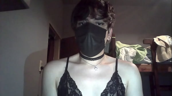 Jenna Trap Femboy de Argentina se masturba hasta acabar y te muestra el culo en babydoll