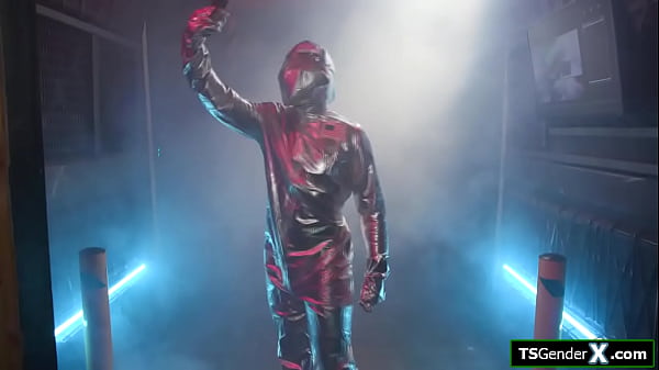 I stumbled upon a horny asian tgirl alien looking for semen