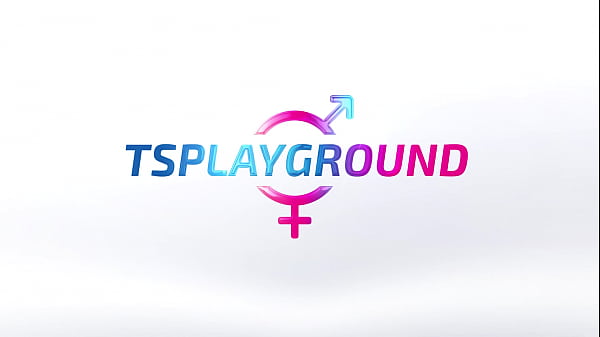 Hot blonde Isa Laurens jerking off in the backyard