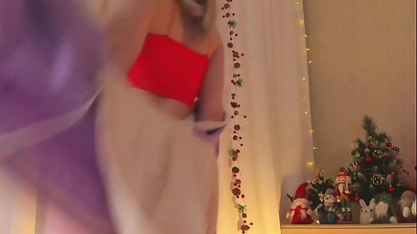 Sweet Eaton Flaunting Her Small Cock To Her Audience