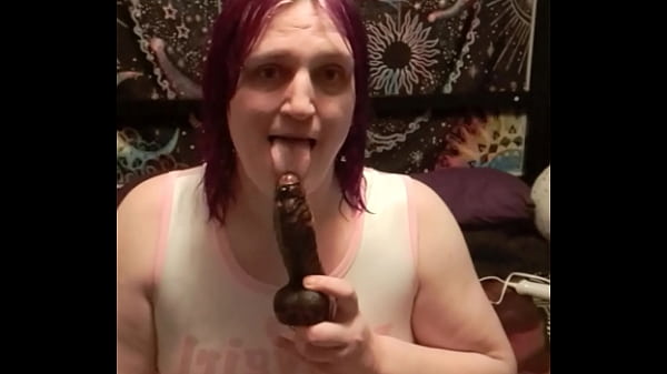 Sexy trans girly deepthoats a black dildo