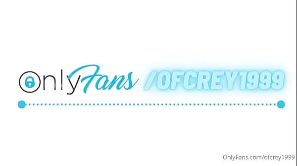 Payasita Carlotta le encanta la verga y que la cubran de semen.