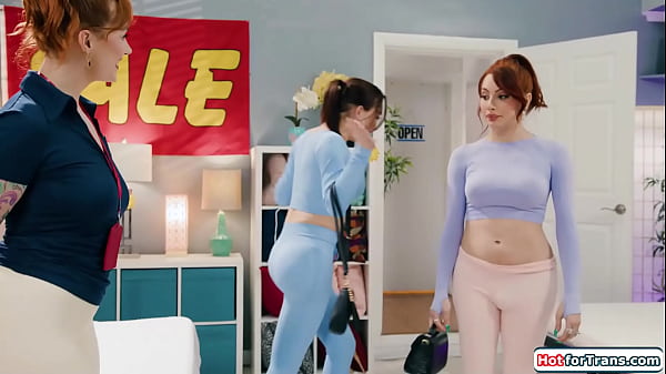 Shemales Emma Rose and Ariel Demure test mattress by fucking