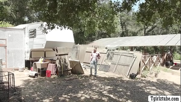 Lucky earth dude bareback fucks space trans woman