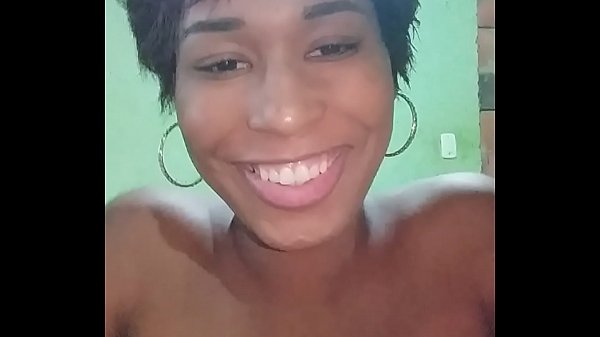 Eu quero te dar bem gostoso meu cucetão, primeiro quero línguada, depois pirocada.