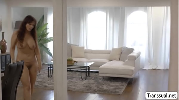 Slut MILF Syren De Mer loves getting analed by TS Ariel Demure