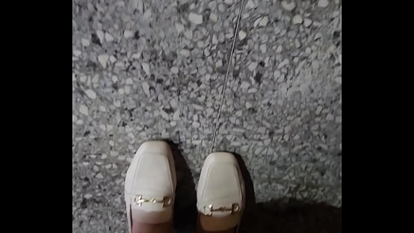 Shemale Ting xuan pees and masturbates outdoors and cums on her legs.