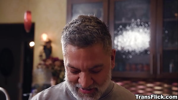 Sexy hot Brittney Kades cookies and creampies with her bestfriend DOminic Pacifico who wants to get rimmed