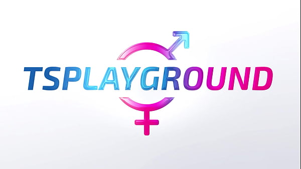 Shemale Nanda Molinari bareback anal sex with big dick